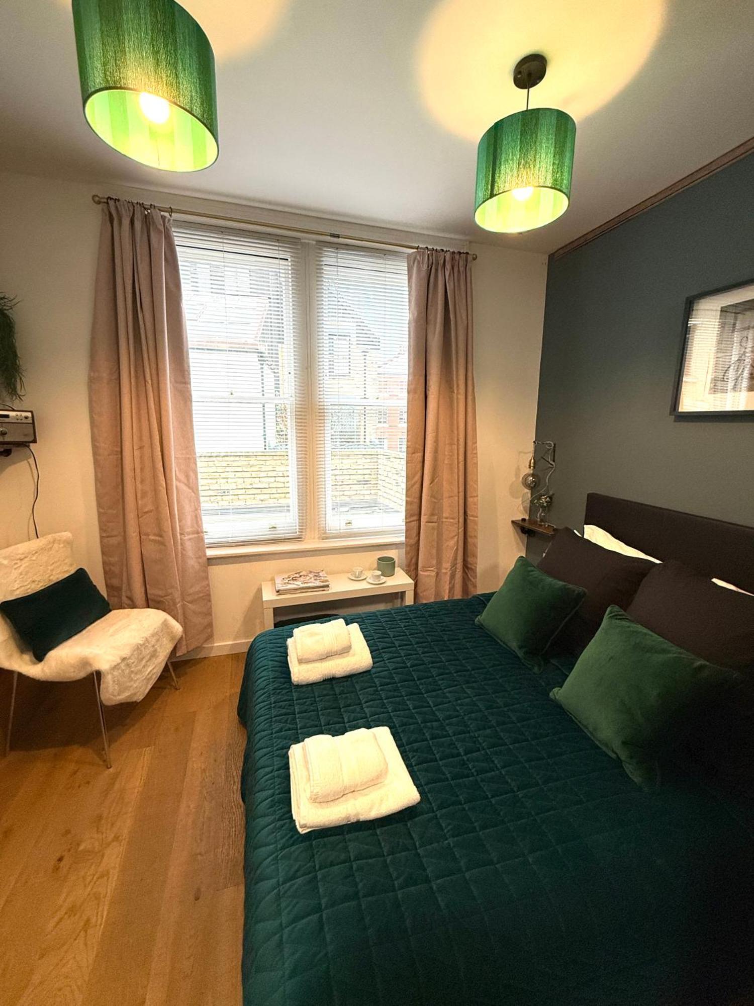 Beautiful En-suite By Hostara Homes Londra