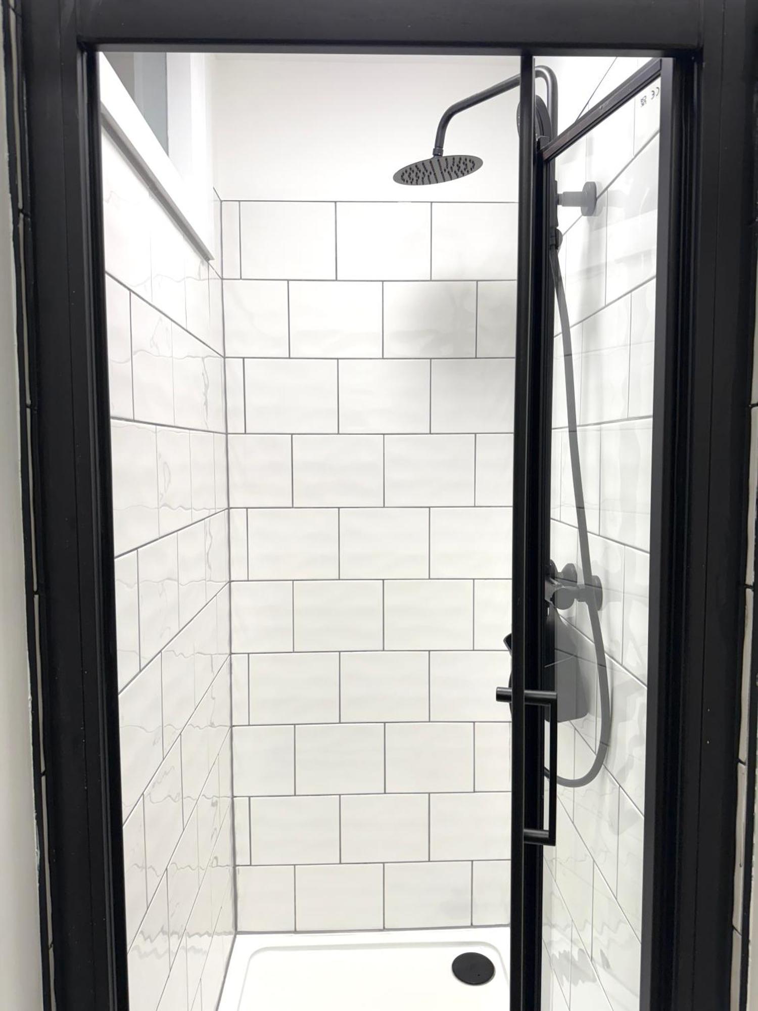Beautiful En-suite By Hostara Homes Appartamento Londra