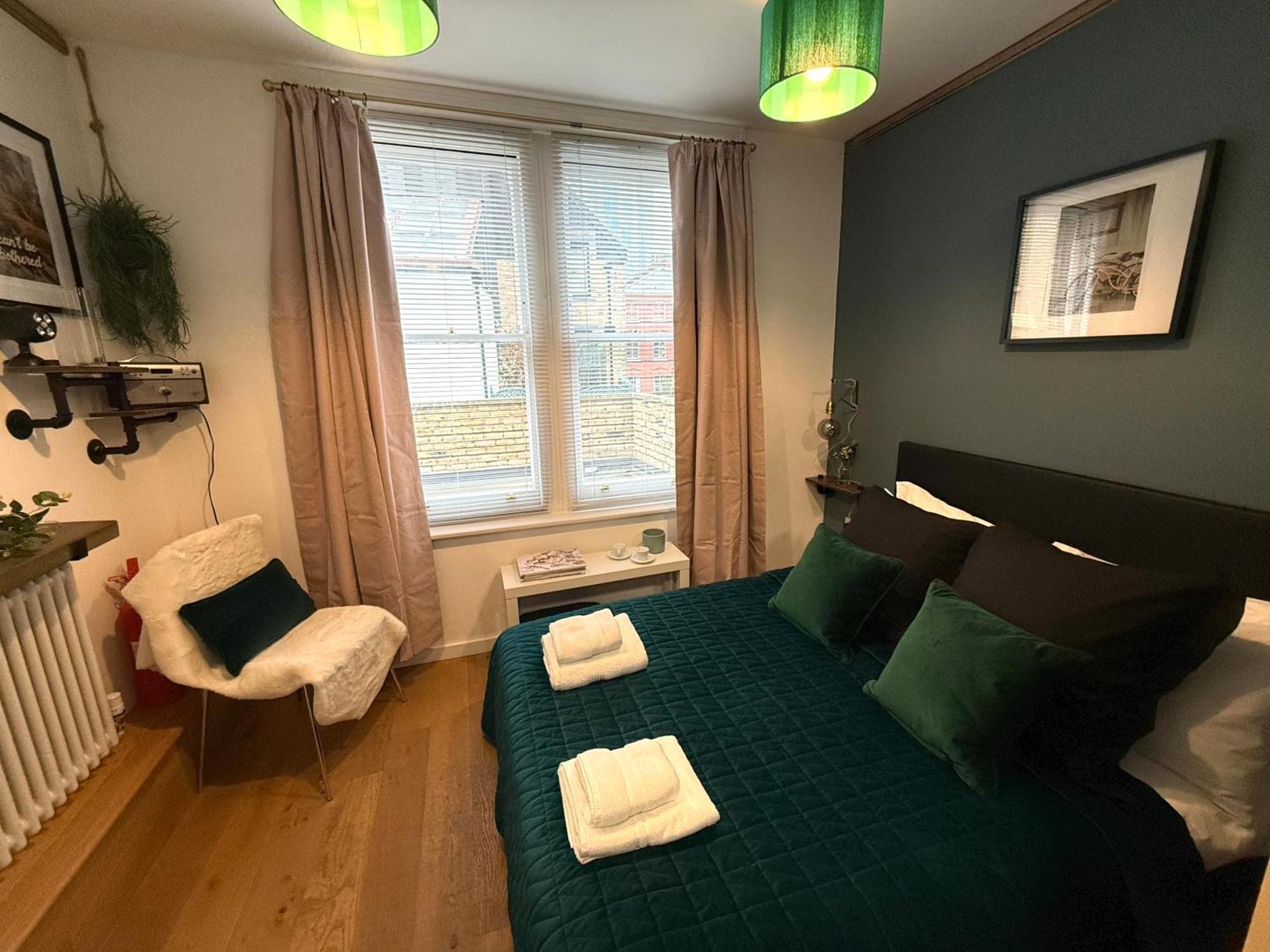 Beautiful En-suite By Hostara Homes * Londra